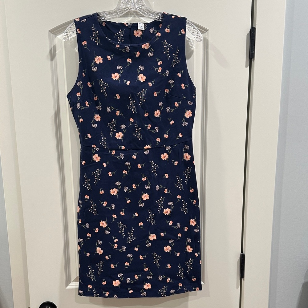 Old Navy Navy Floral Dress